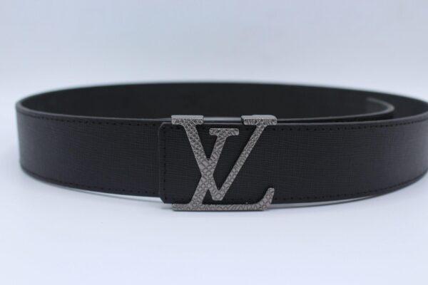 Black Taiga Leather Belt