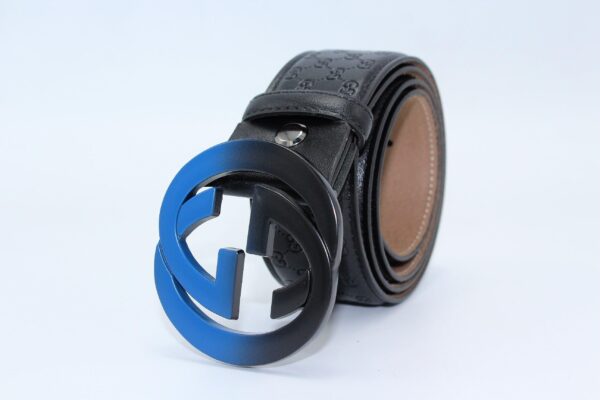 Gucci Signature leather with Black&Blue Buckle - Image 3