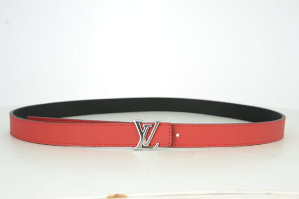 LV Reversible Leather Belt 25 mm - Image 2